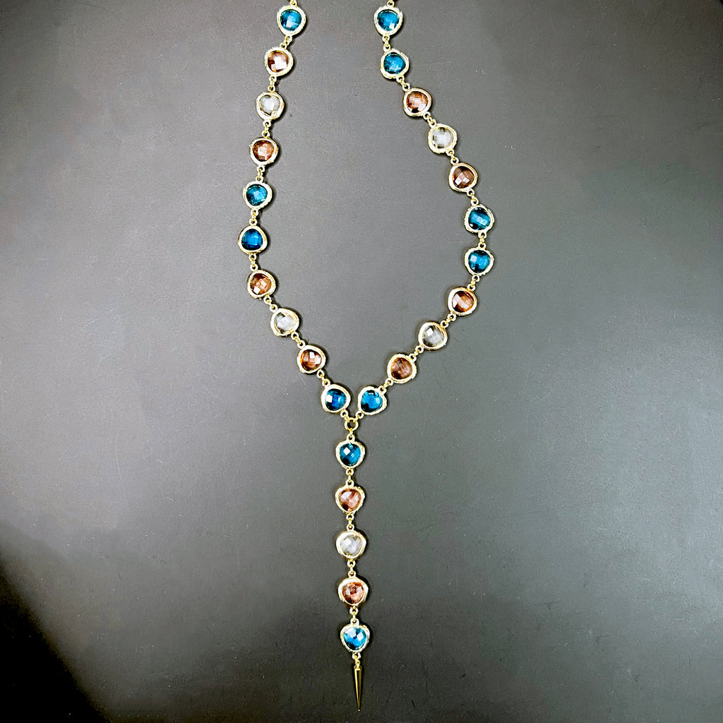Aurora Lariat