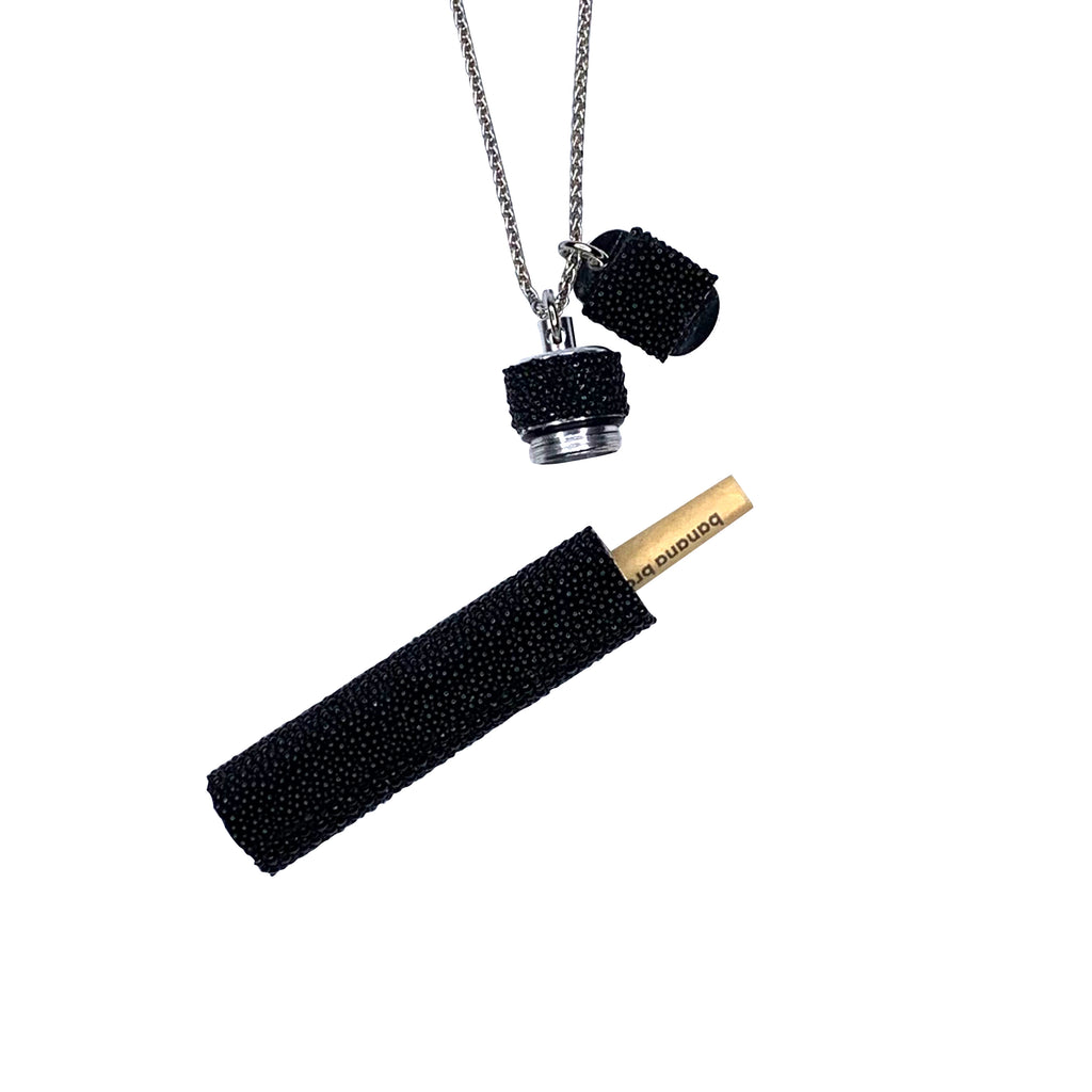 Joint Necklace in Black Shagreen