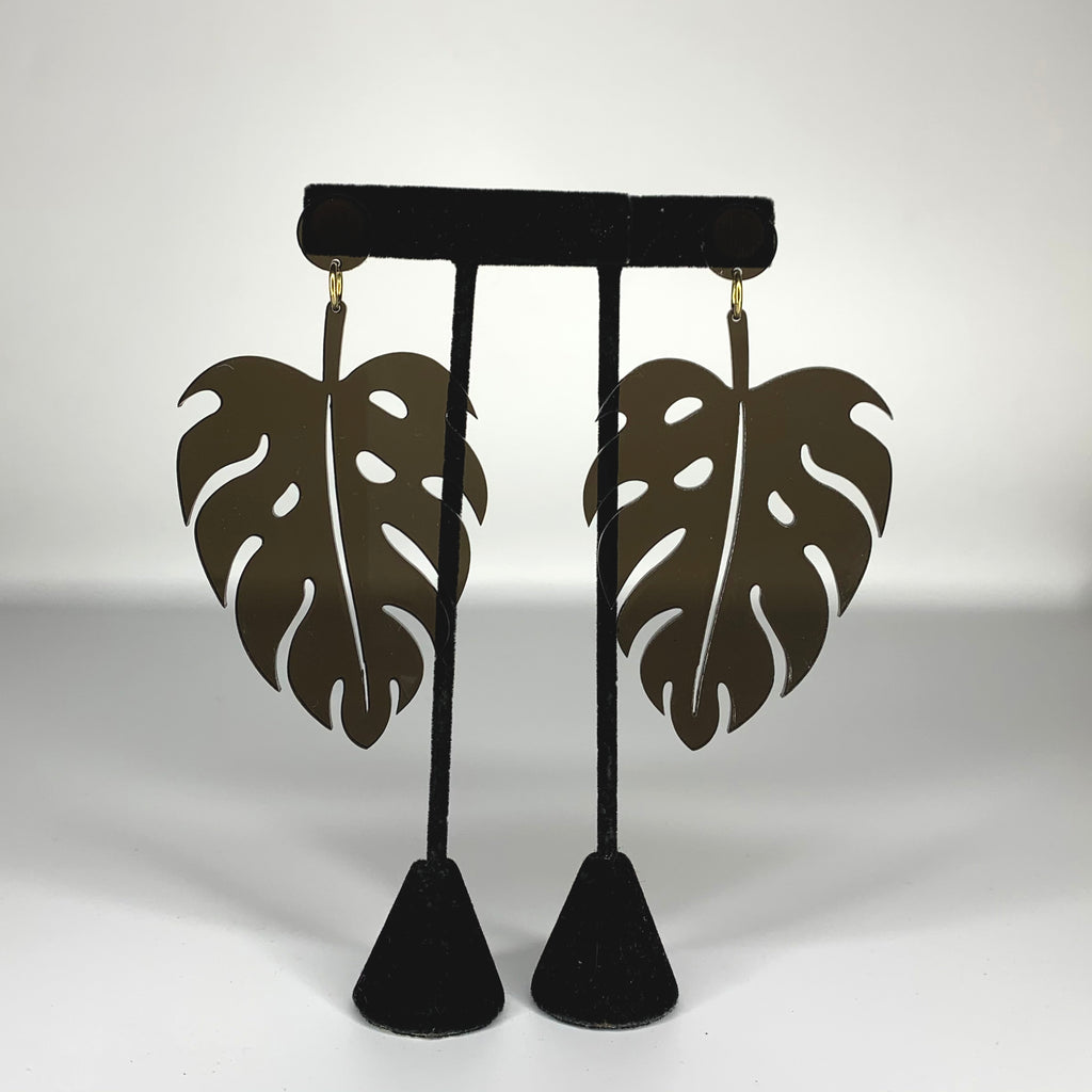 The Foss Monstera Earrings in Smoked Bronze