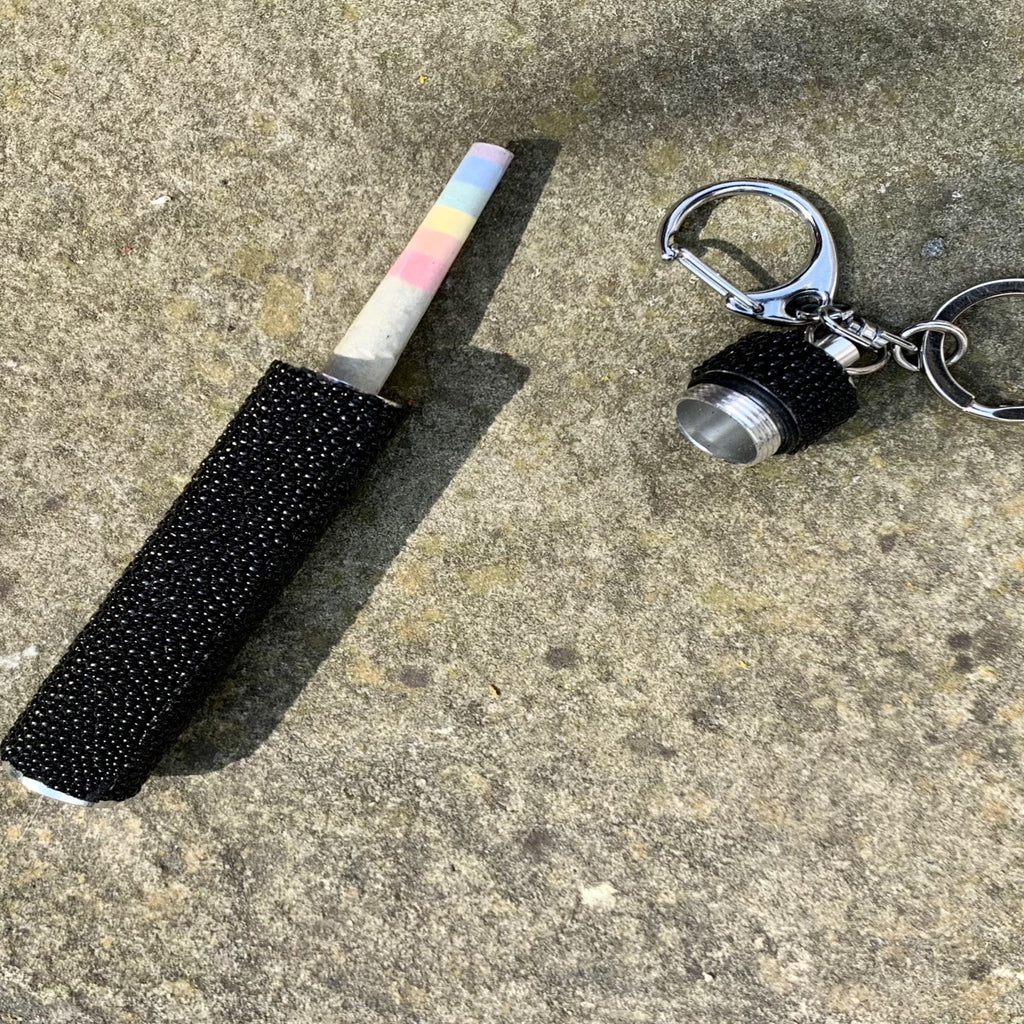 Pre-roll Travel Key Charm in Black Shagreen