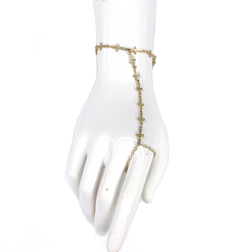 Cross Chain Hand Harness